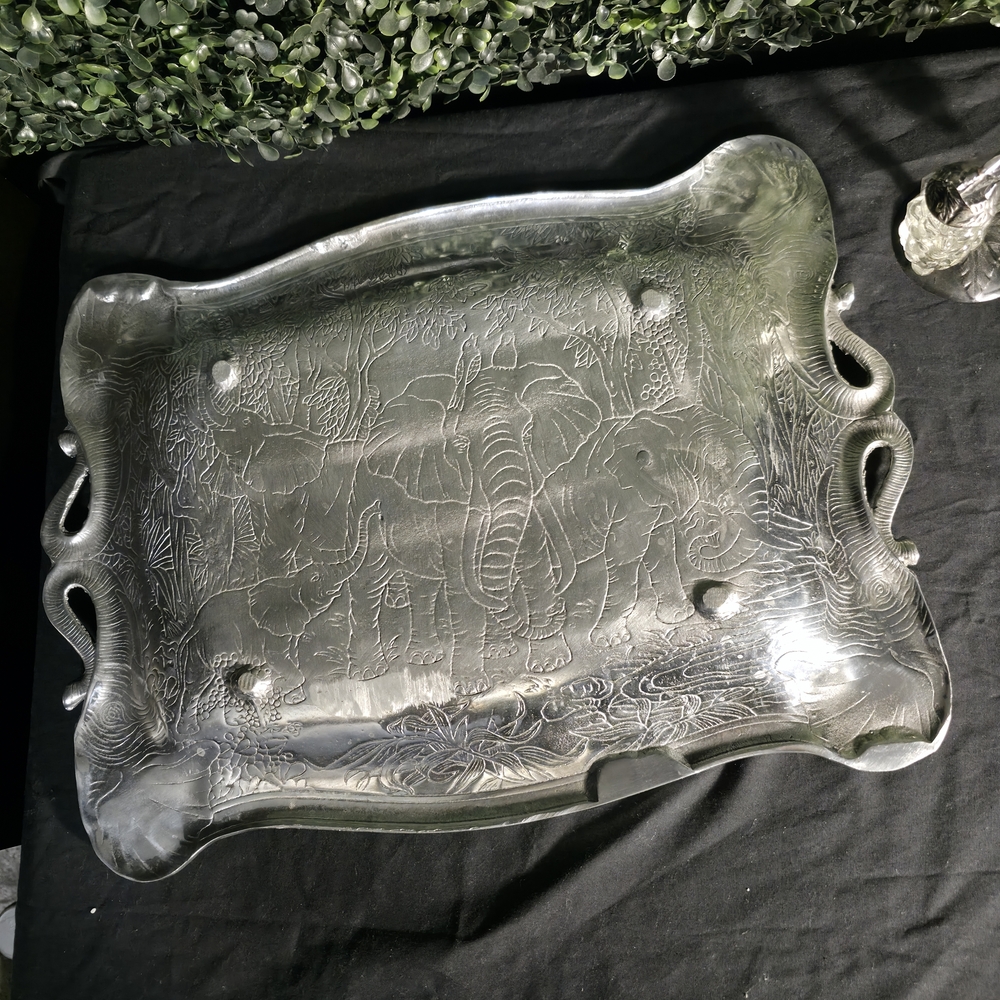 Silver Elephant Embossed Trays - Picture 9 of 9